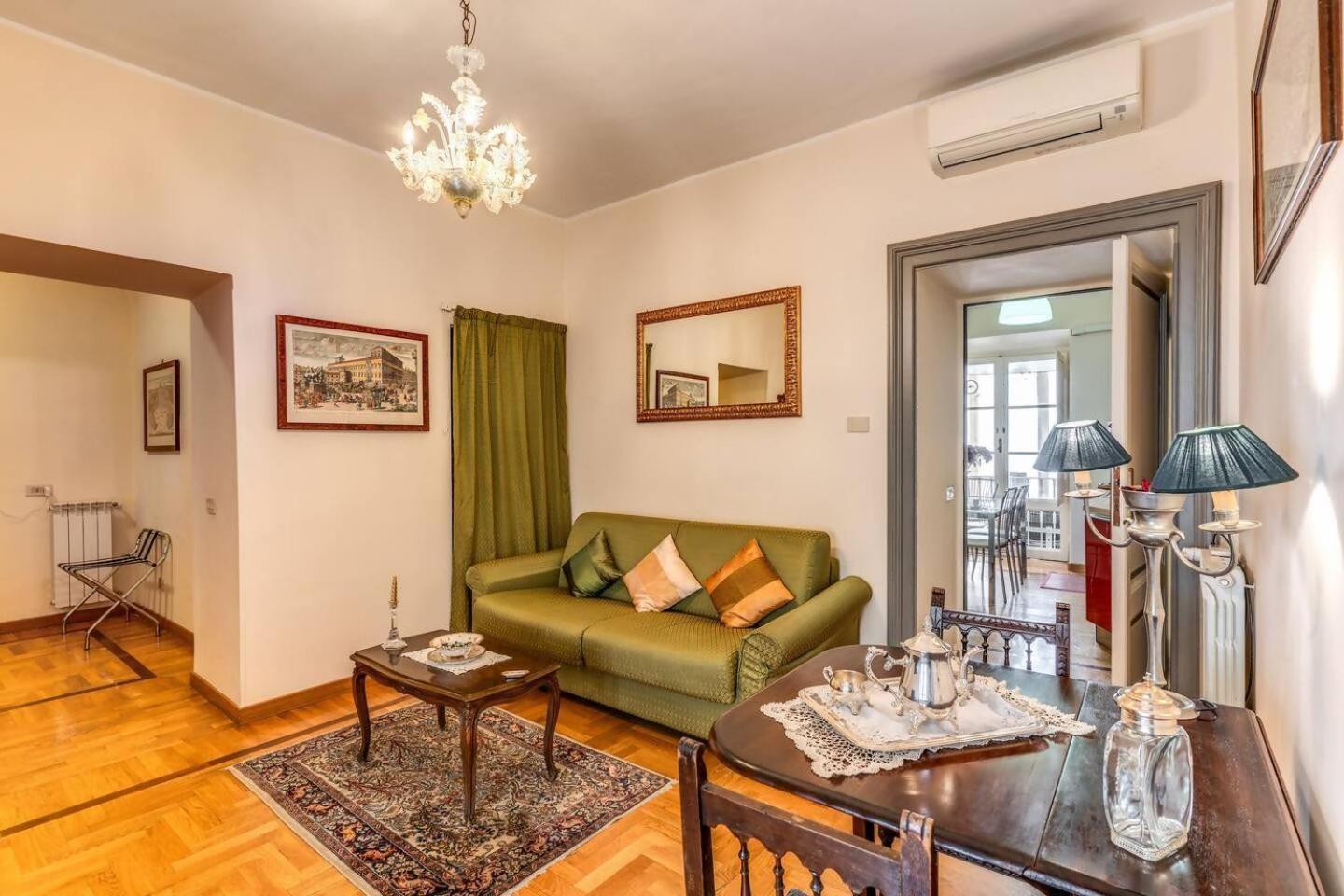Xx Sett Flat By Barberini Trevi Fountain * Roma